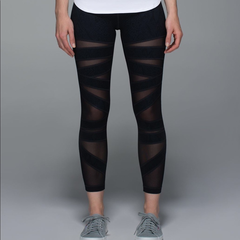 Lululemon High Times Mesh Leggings - Sz. 4